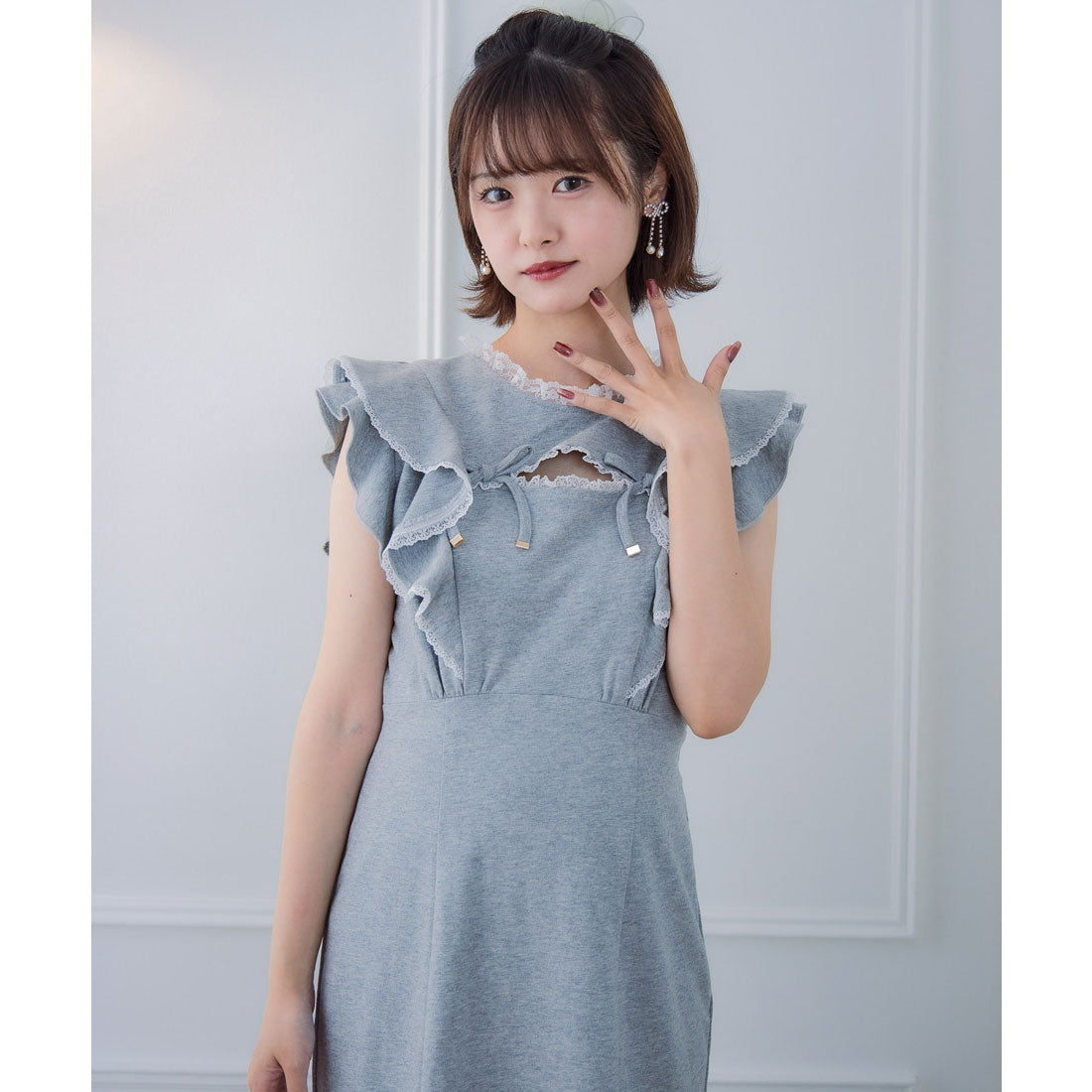 クチュールバイロジータ couture BY ROJITA 肩フリルスウエットロングワンピース （グレー） グレー