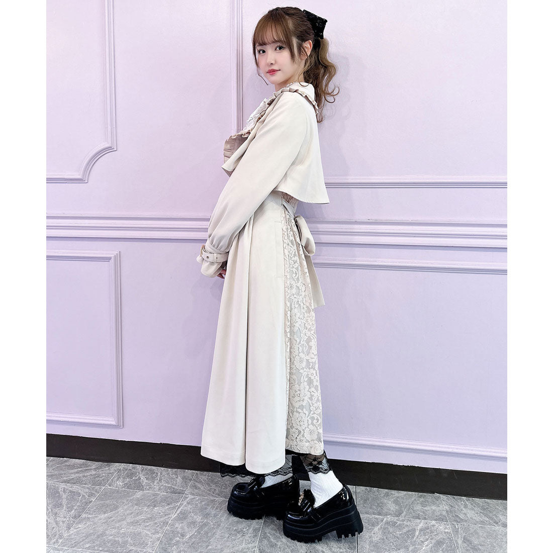 クチュールバイロジータ couture BY ROJITA バックレース切替トレンチコート （ピンク） ピンク