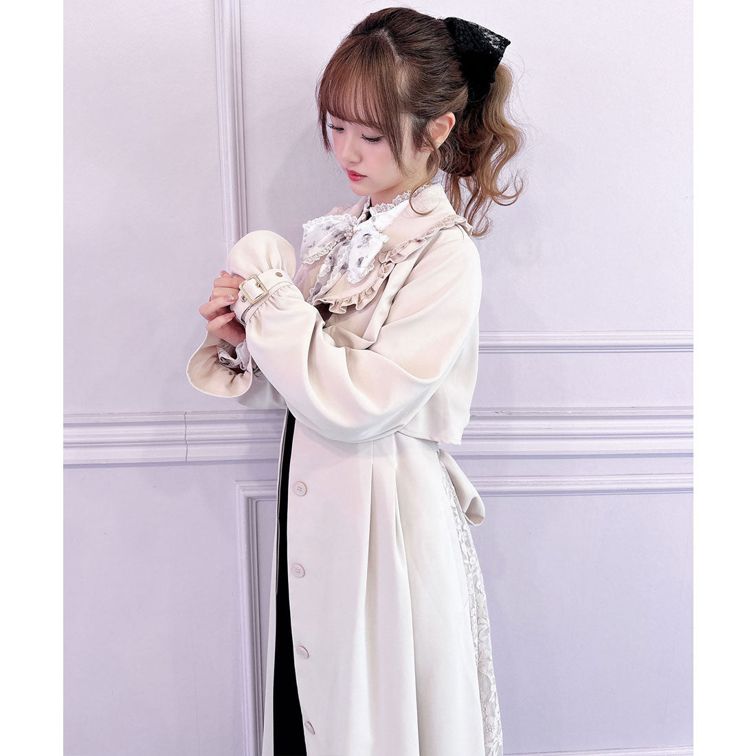 クチュールバイロジータ couture BY ROJITA バックレース切替トレンチコート （ピンク） ピンク