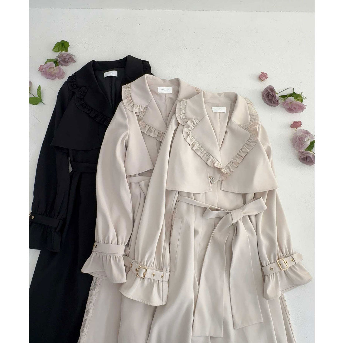 クチュールバイロジータ couture BY ROJITA バックレース切替トレンチコート （ピンク） ピンク