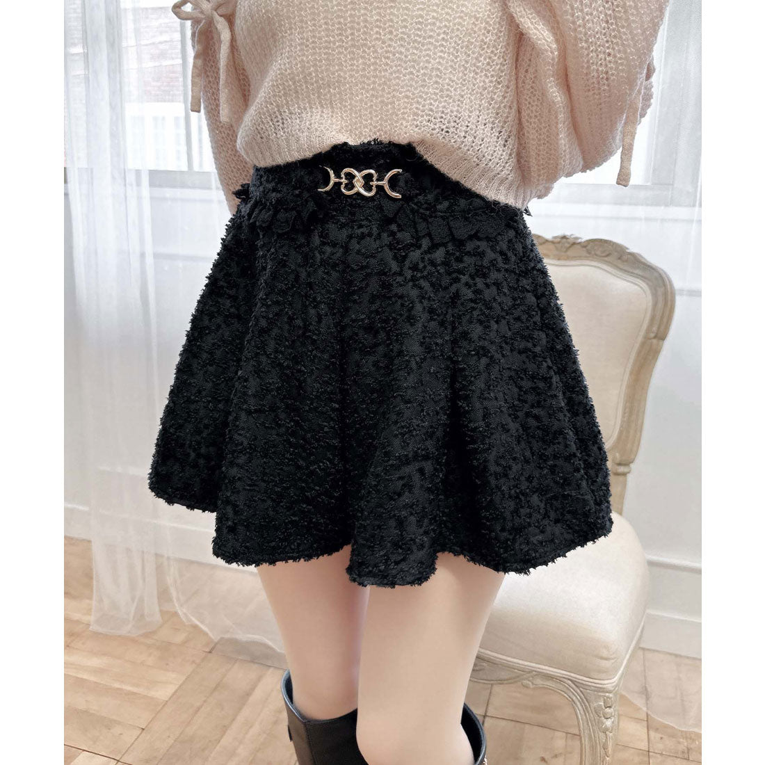 クチュールバイロジータ couture BY ROJITA ビット付きフレアショートパンツ （ブラック） ブラック