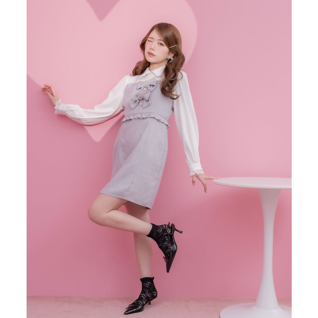 クチュールバイロジータ couture BY ROJITA パールライン切替ダブルリボン付ワンピース （グレー） グレー