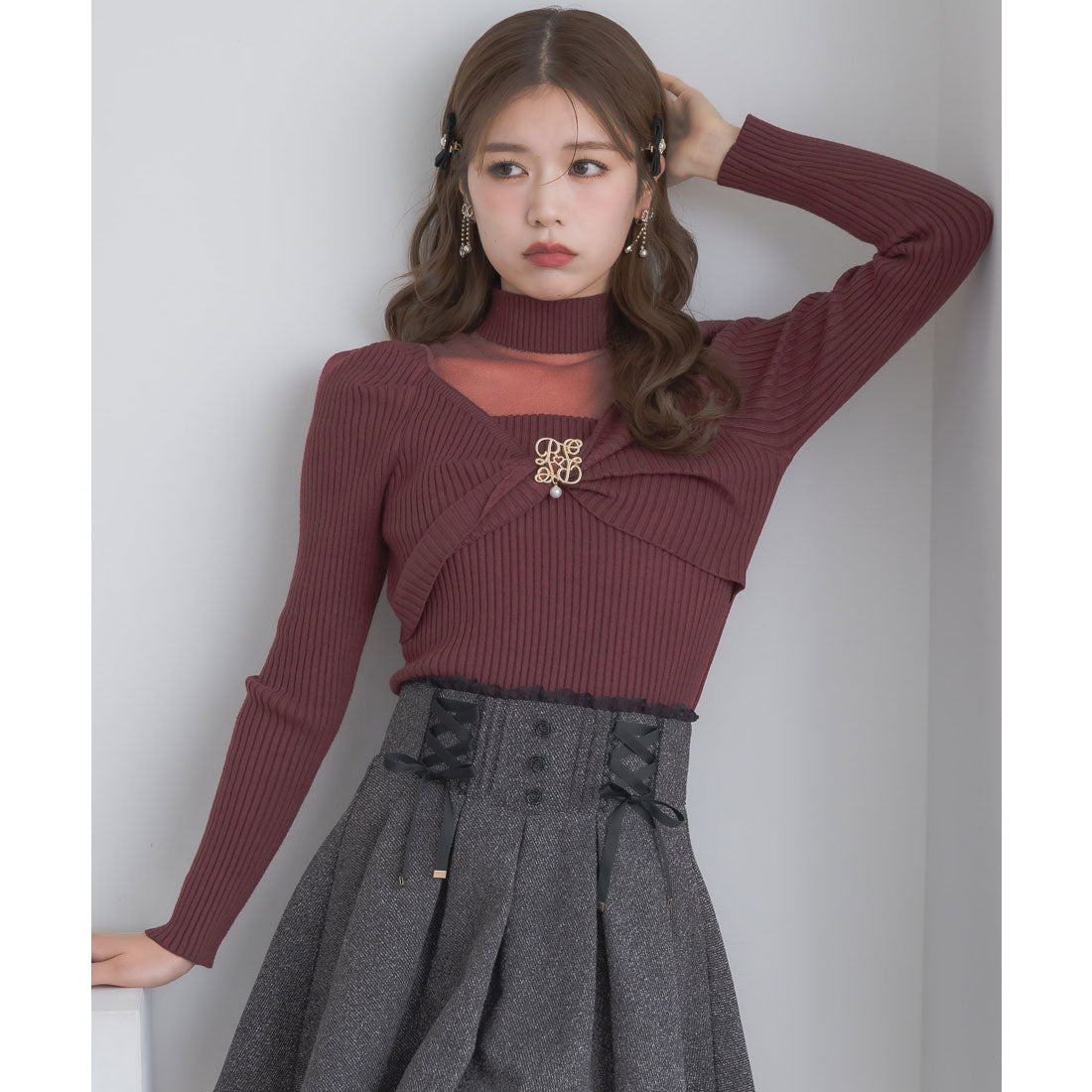 クチュールバイロジータ couture BY ROJITA シアーデコルテツイストリボンニット （ボルドー） ボルドー
