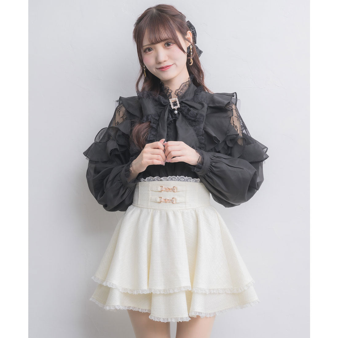 クチュールバイロジータ couture BY ROJITA 肩レーシーフリルブラウス （ホワイト） ホワイト
