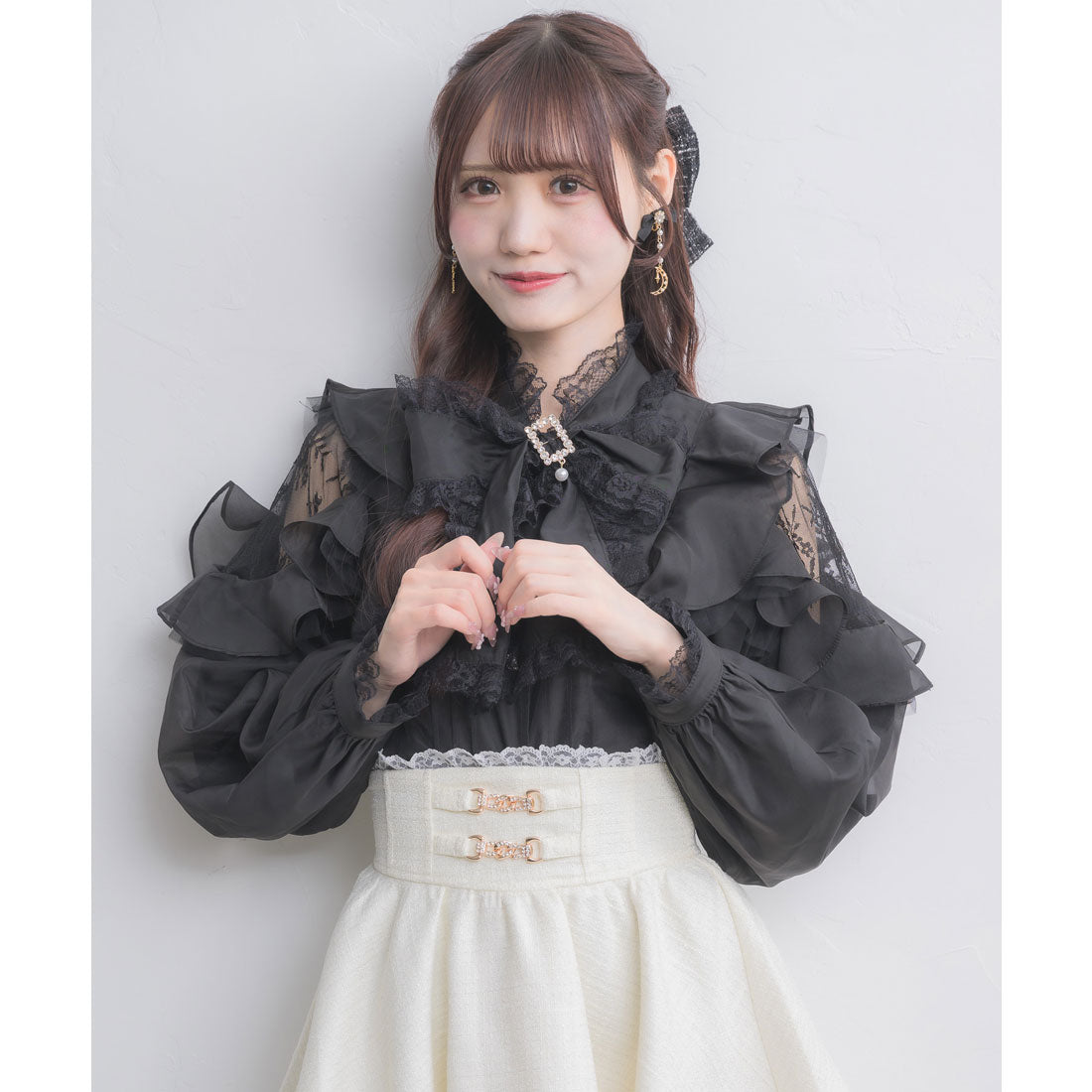 クチュールバイロジータ couture BY ROJITA 肩レーシーフリルブラウス （ホワイト） ホワイト