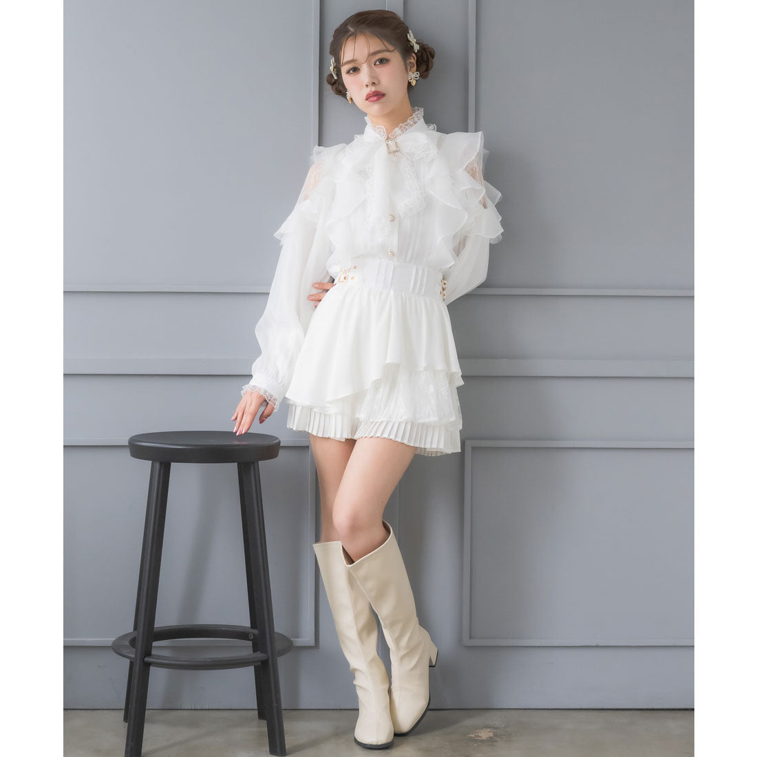 クチュールバイロジータ couture BY ROJITA ヘムプリーツティアードミニスカパン （ホワイト） ホワイト