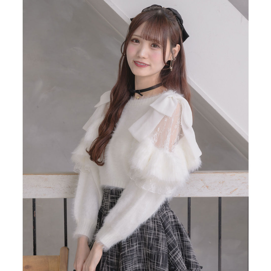 クチュールバイロジータ couture BY ROJITA 肩開リボンシャギーニット （ホワイト） ホワイト