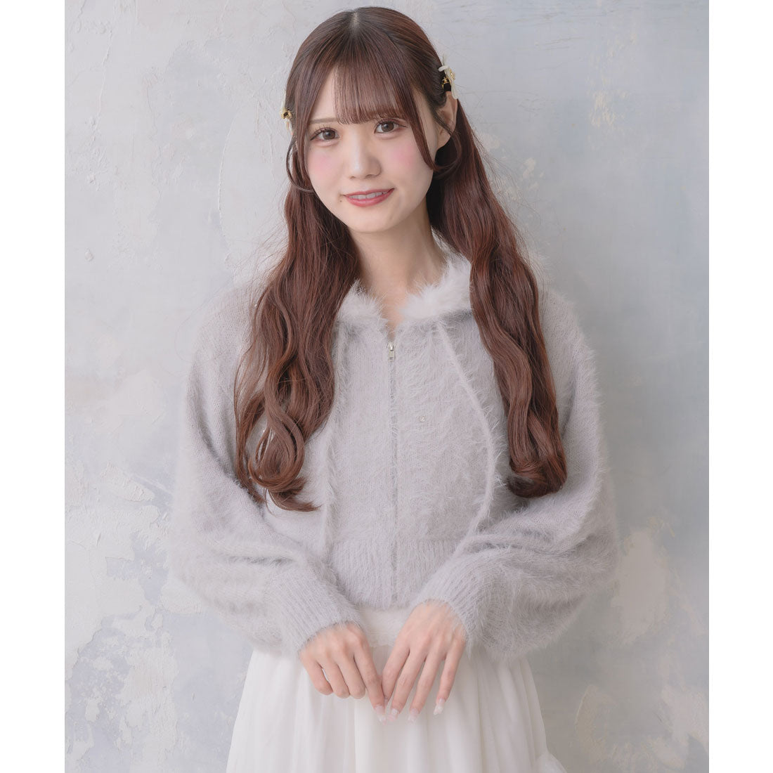 クチュールバイロジータ couture BY ROJITA ラメシャギーニットパーカー （グレー） グレー