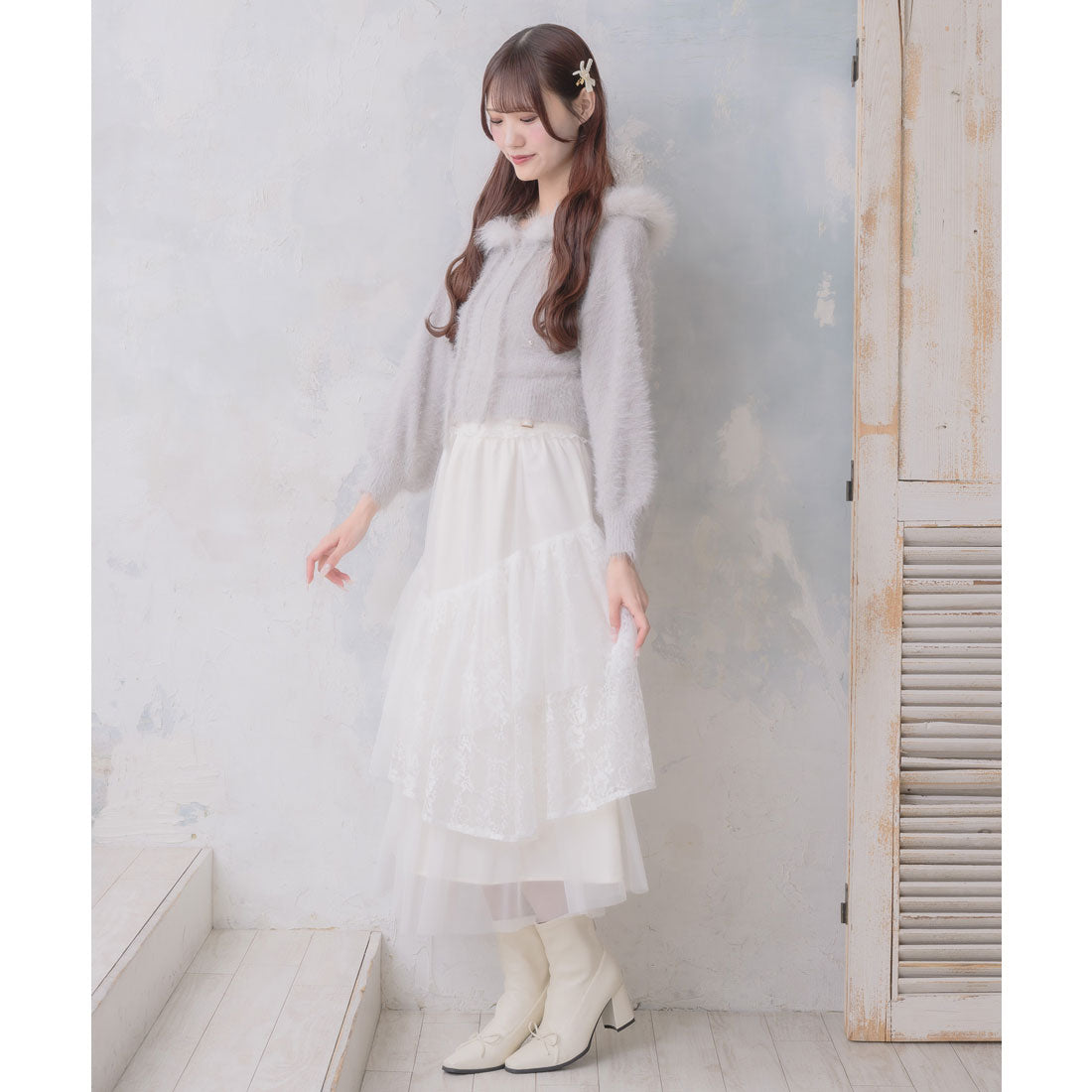 クチュールバイロジータ couture BY ROJITA ラメシャギーニットパーカー （グレー） グレー