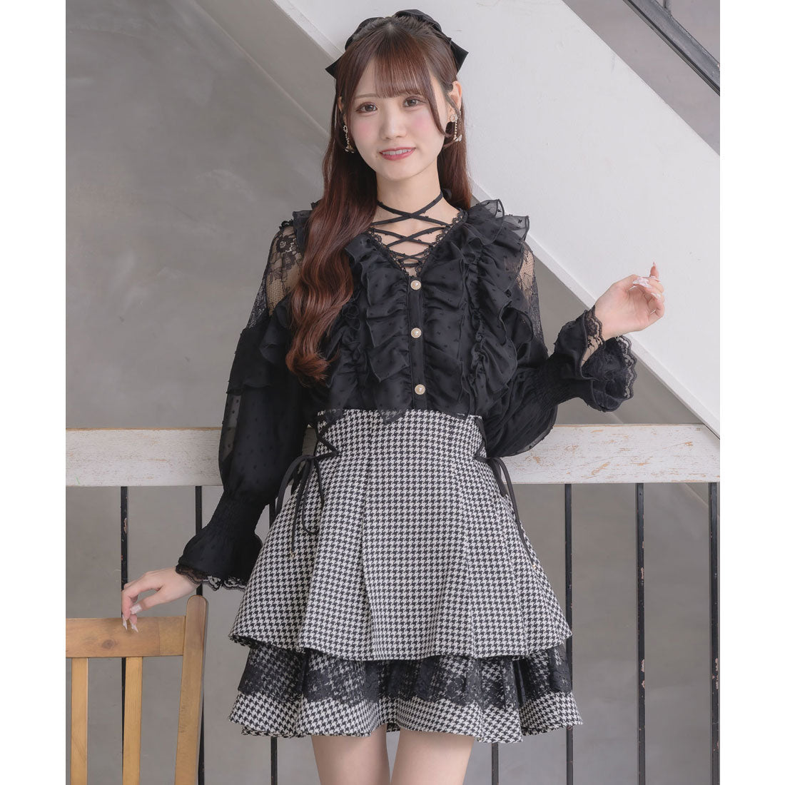 クチュールバイロジータ couture BY ROJITA クロスネックフリルブラウス （ブラック） ブラック