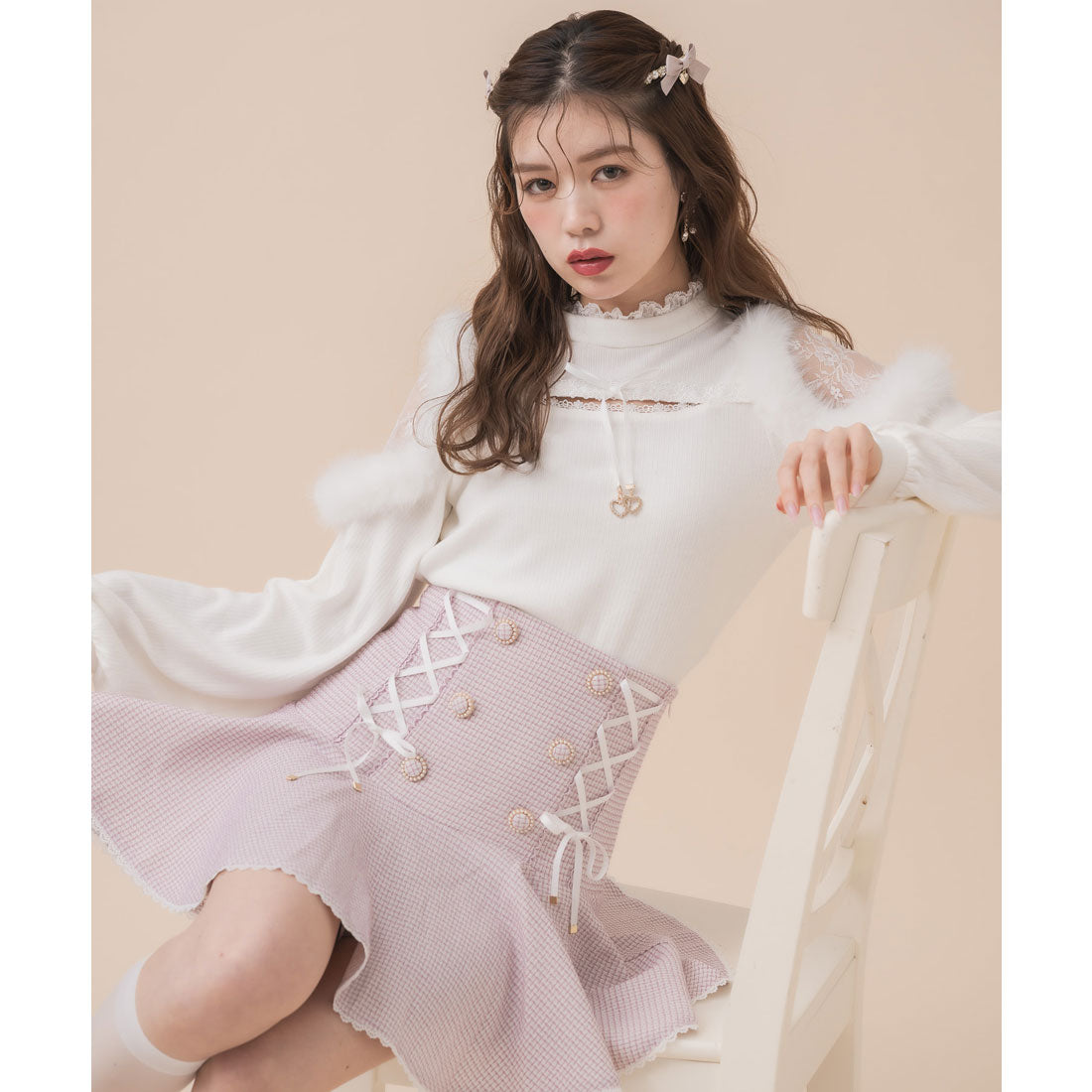 クチュールバイロジータ couture BY ROJITA ファーショルダートップス （ホワイト） ホワイト