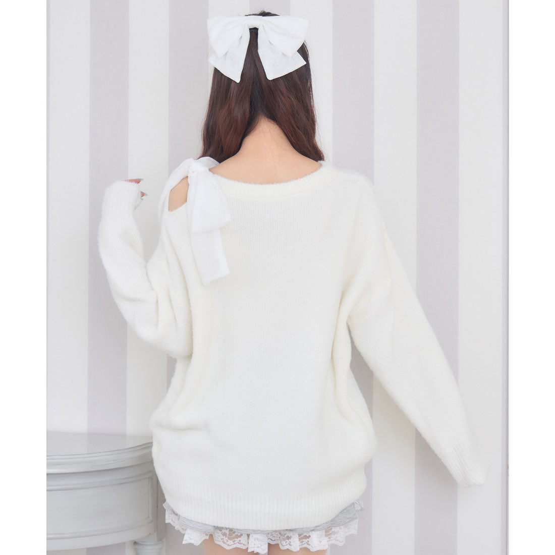 クチュールバイロジータ couture BY ROJITA 肩リボンニットミニワンピース （ホワイト） ホワイト