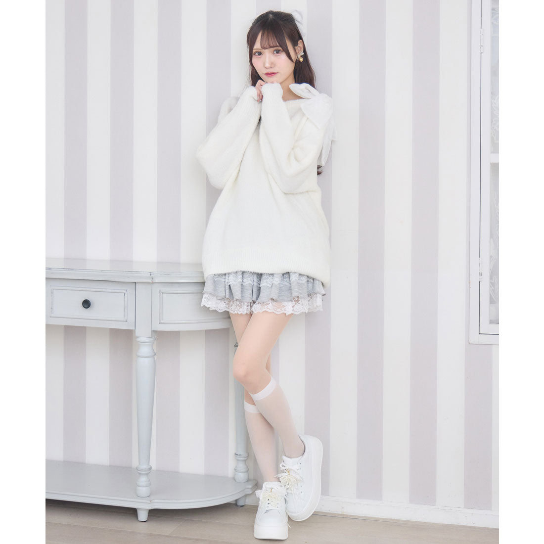 クチュールバイロジータ couture BY ROJITA 肩リボンニットミニワンピース （ホワイト） ホワイト