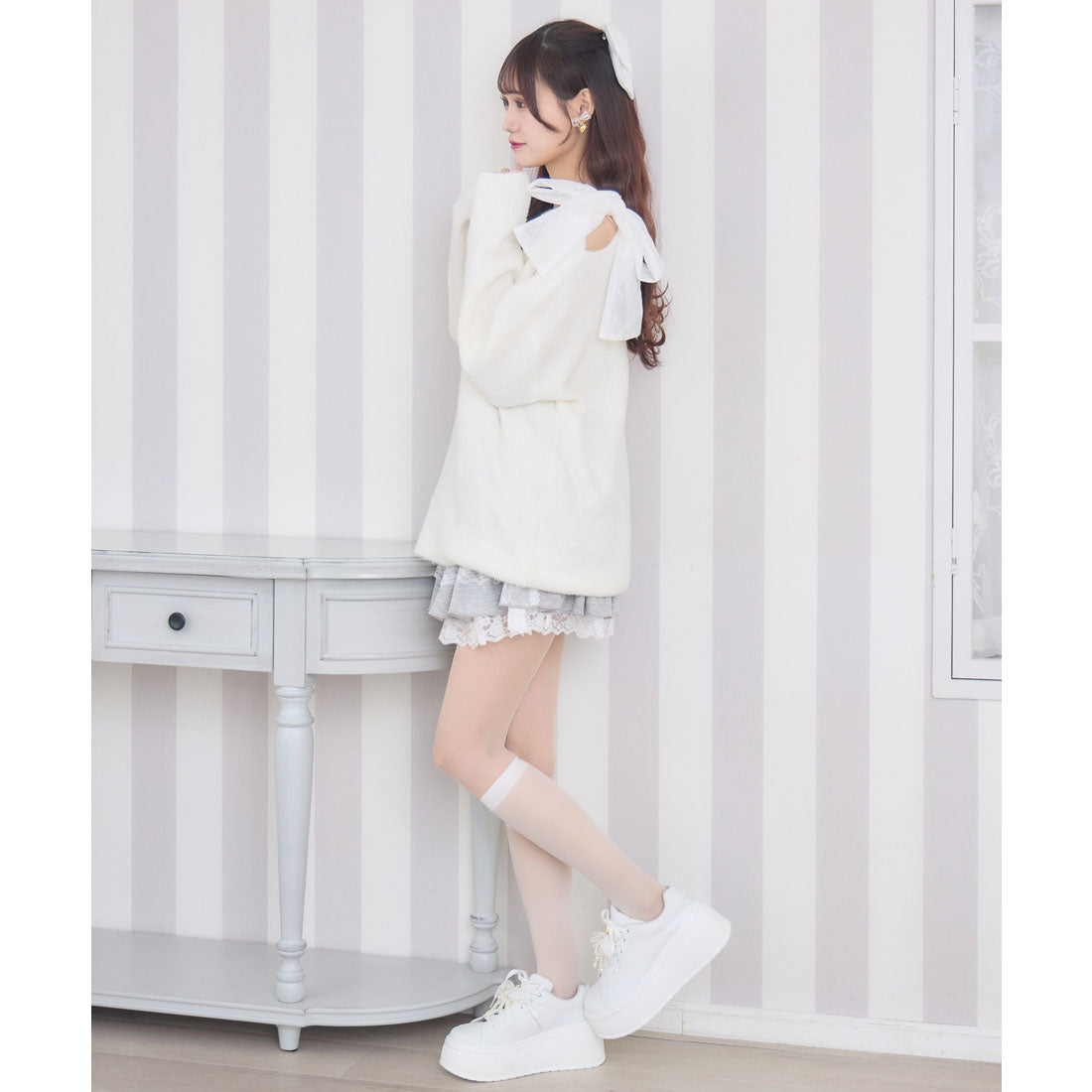 クチュールバイロジータ couture BY ROJITA 肩リボンニットミニワンピース （ホワイト） ホワイト