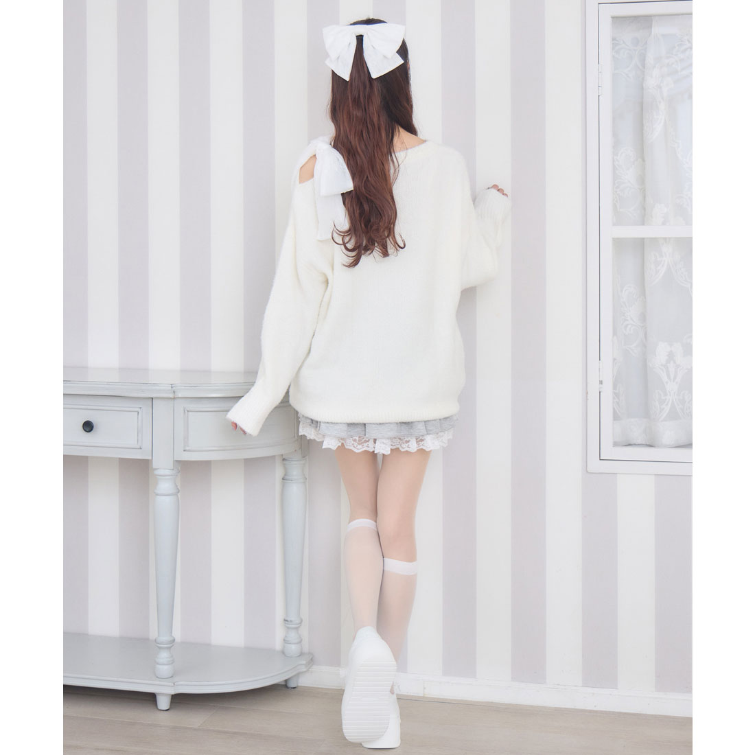 クチュールバイロジータ couture BY ROJITA 肩リボンニットミニワンピース （ホワイト） ホワイト