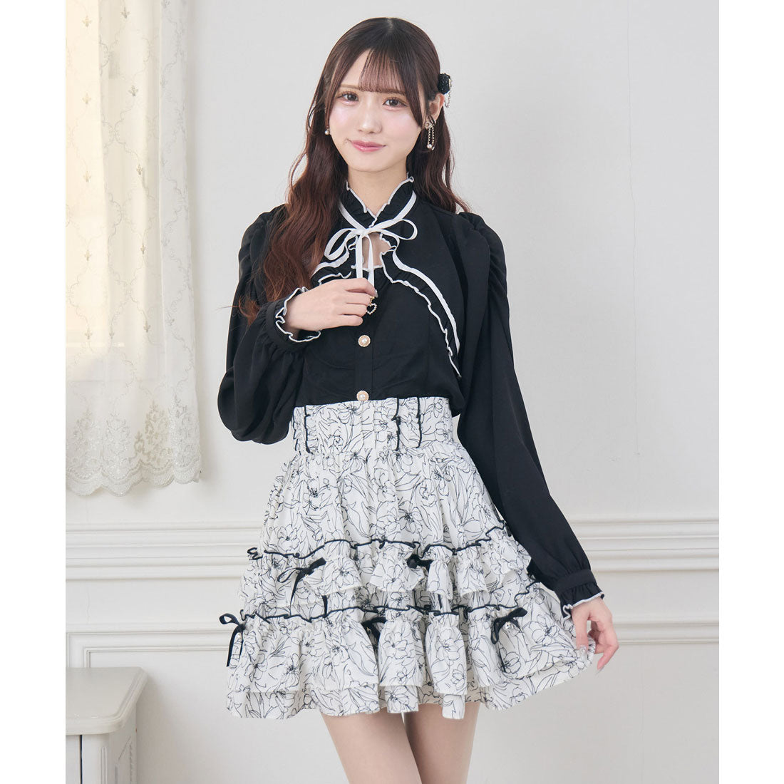 クチュールバイロジータ couture BY ROJITA ギャザーリボンブラウス （ブラック） ブラック