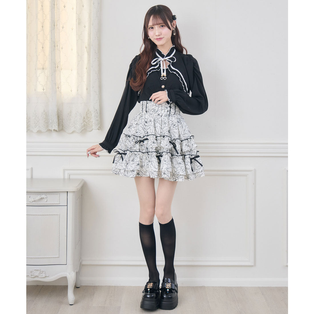 クチュールバイロジータ couture BY ROJITA ギャザーリボンブラウス （ブラック） ブラック