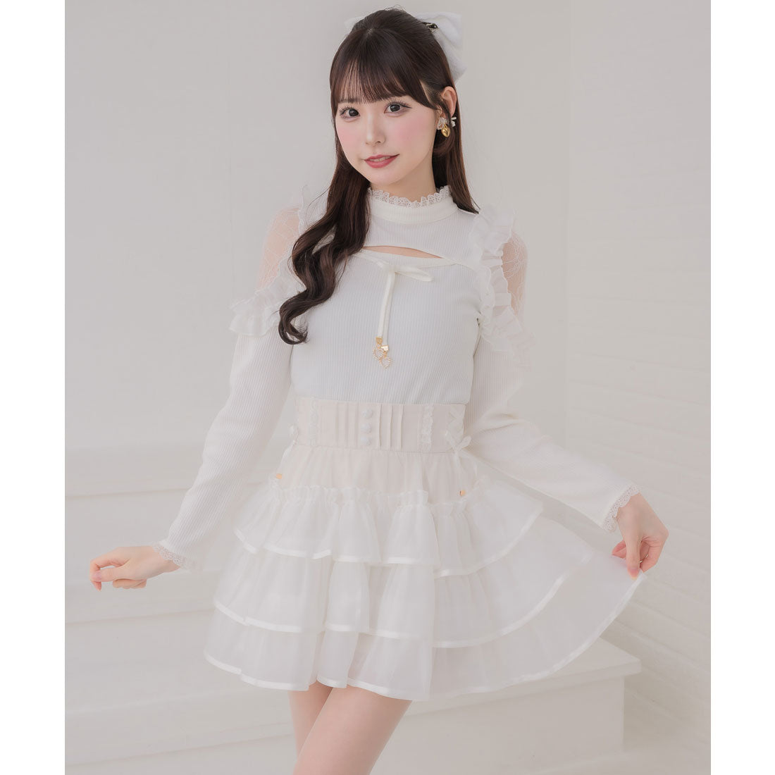 クチュールバイロジータ couture BY ROJITA シアーフリルテレコトップス （ホワイト） ホワイト