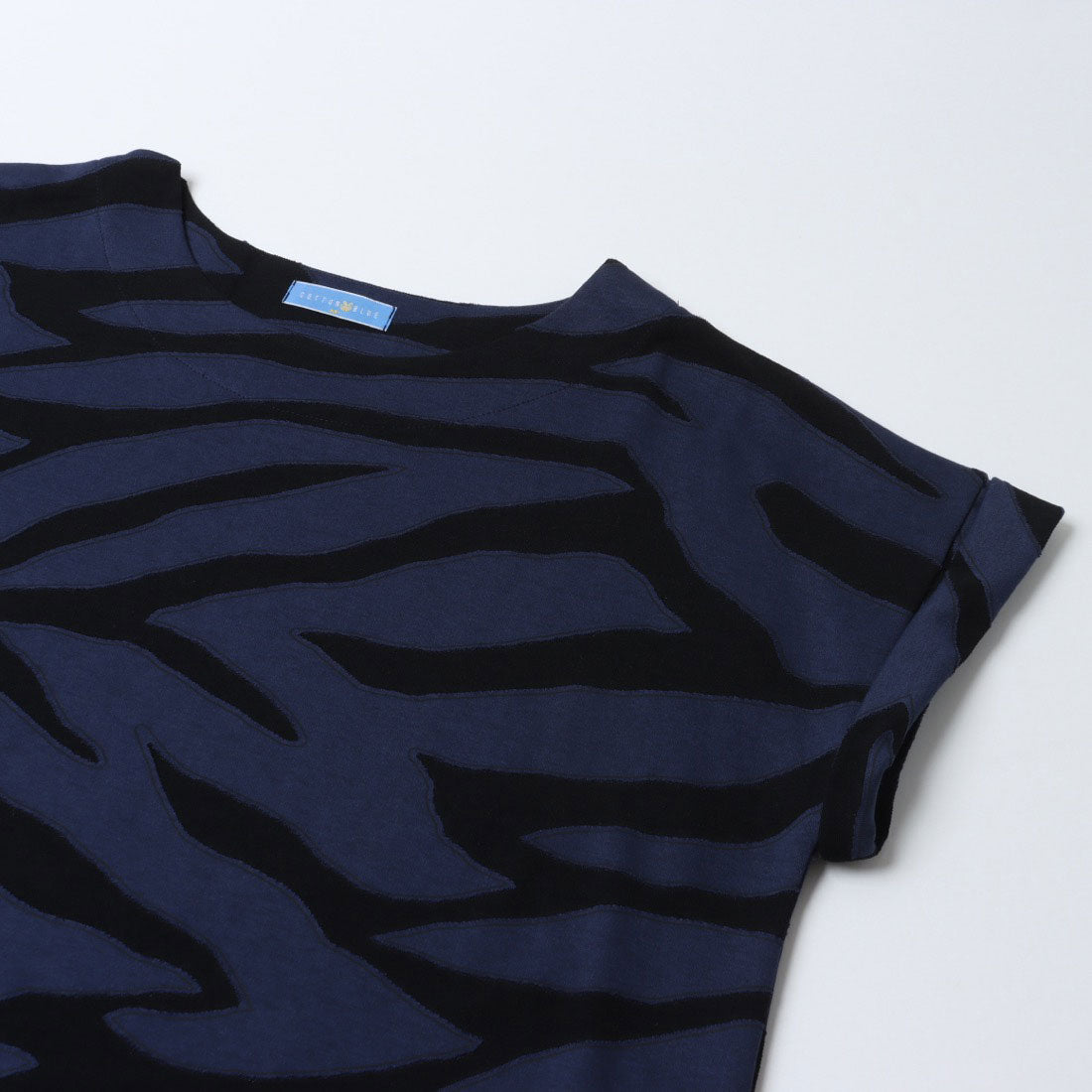 コットンブルー COTTON BLUE ゼブラ柄ジャカードプルオーバー （ネイビー） ネイビー