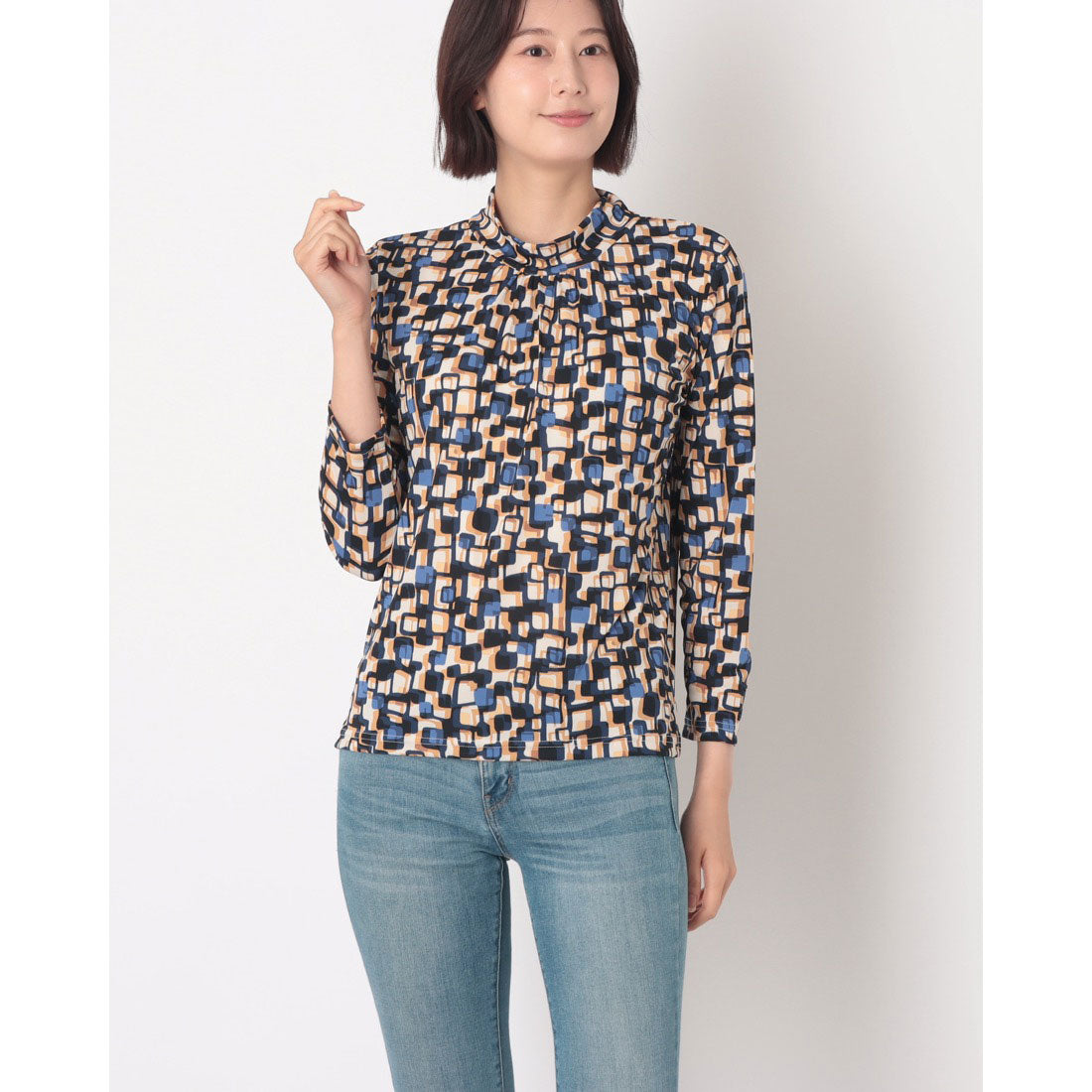 コットンブルー COTTON BLUE ギャザー入りハイネックプルオーバー （ベージュ） ベージュ
