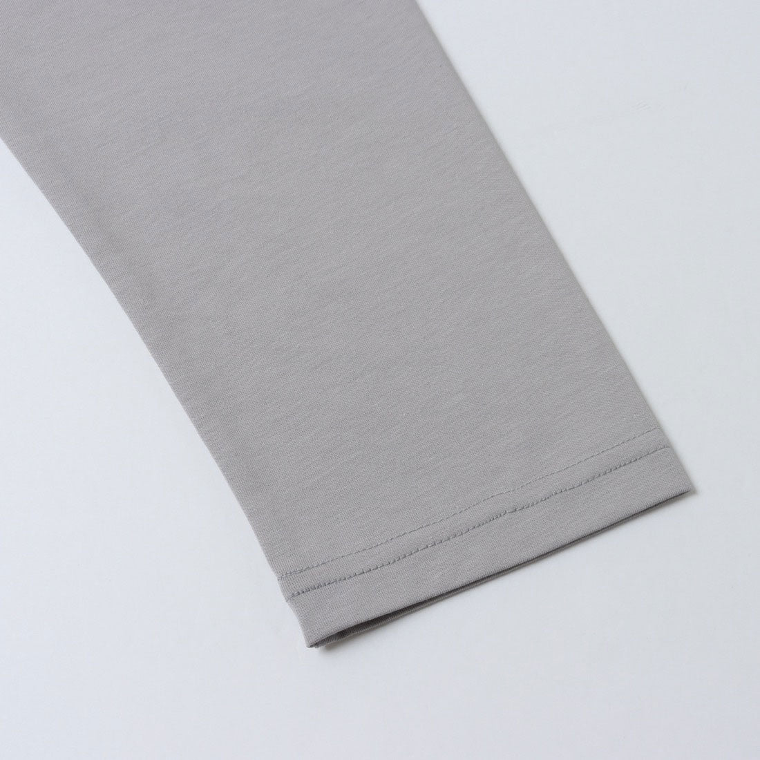 コットンブルー COTTON BLUE クルーネックプルオーバー （グレー） グレー