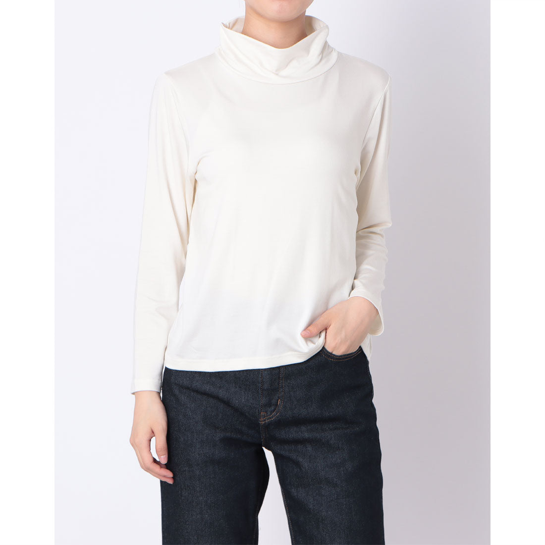 コットンブルー COTTON BLUE 襟ギャザーハイネックプルオーバー （白） 白