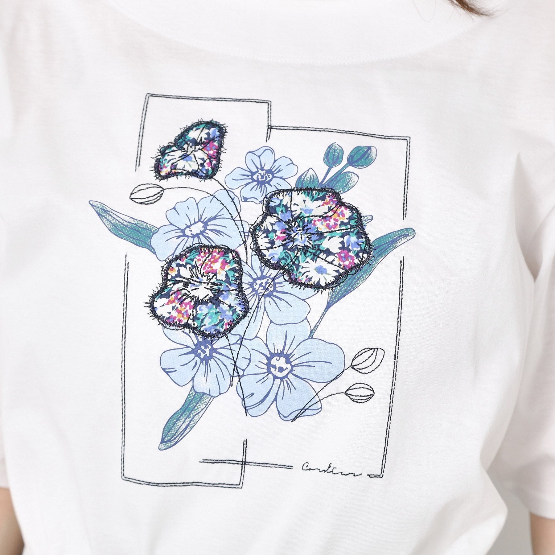 コルディア CORDIER 【M～4Lサイズ】パッチワーク＆刺繍 フラワーモチーフTシャツ （ブルー(092)） ブルー(092)