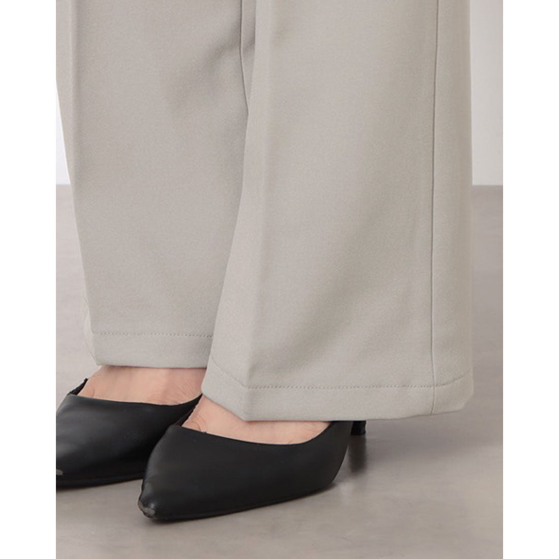 コムサモデルズ COMME CA MODELS 【美しいベーシックパンツ】ポリエステルストレッチ セミフレアパンツ （ベージュ） ベージュ