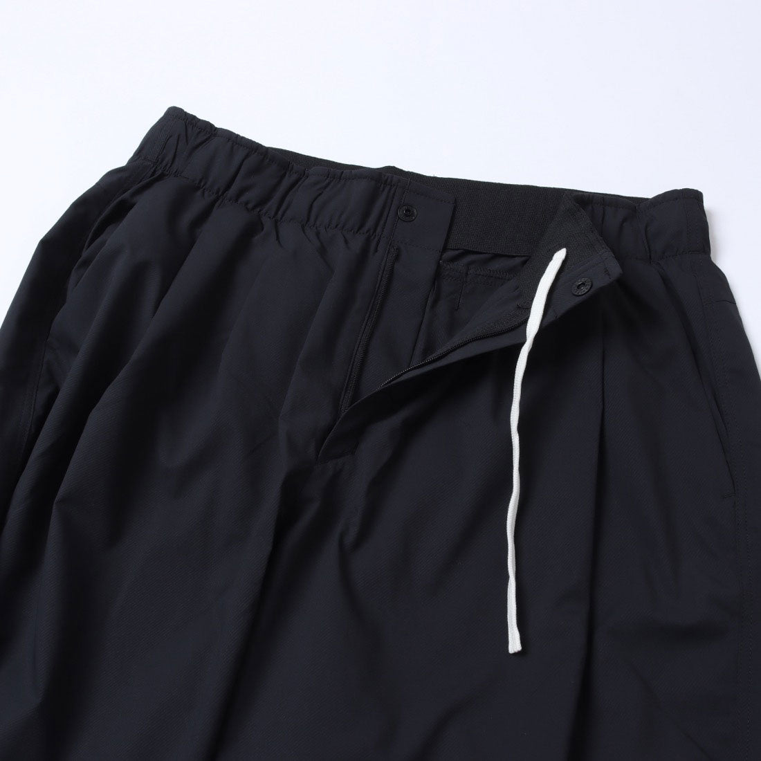 コロンビア Columbia クリスタルロックパンツ テーパードパンツ （ブラック） ブラック