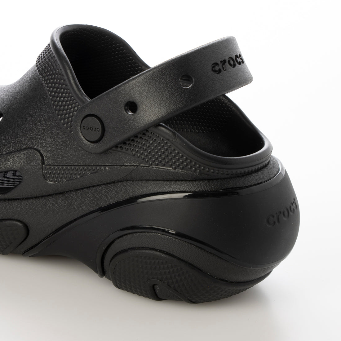 CROCS - BUBBLE CRUSH CLOG TRIPLE BLACK【210061-0WC】