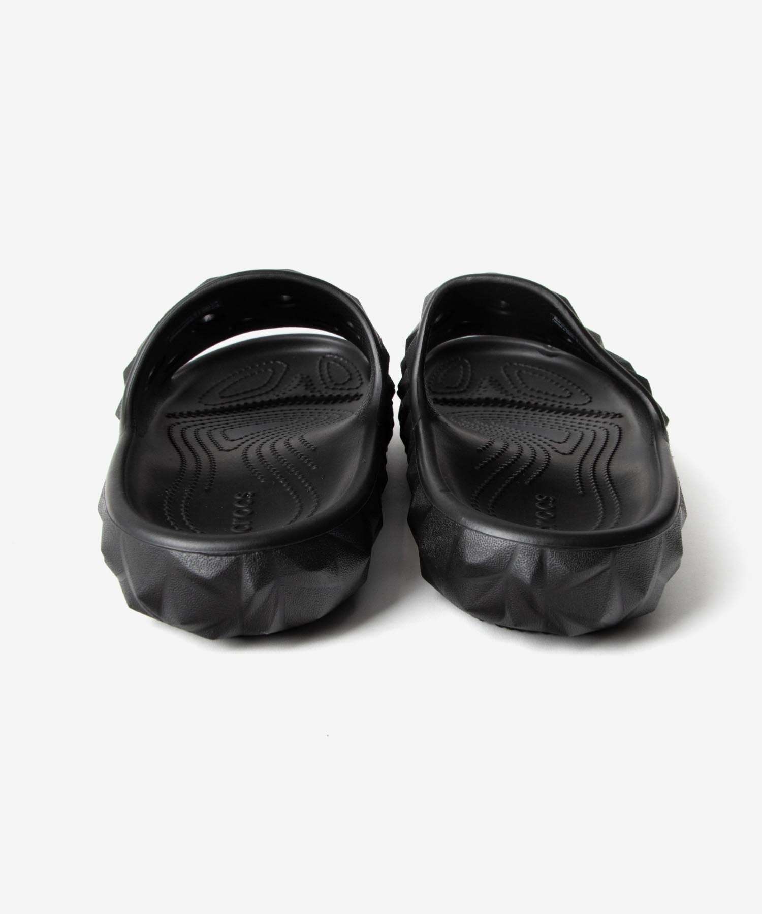 クロックス crocs クロックス crocs Classic Geometric Slide 2 クラシックジオメトリックスライド 2.0 Footwear フットウェア 209608 （ブラック） ブラック