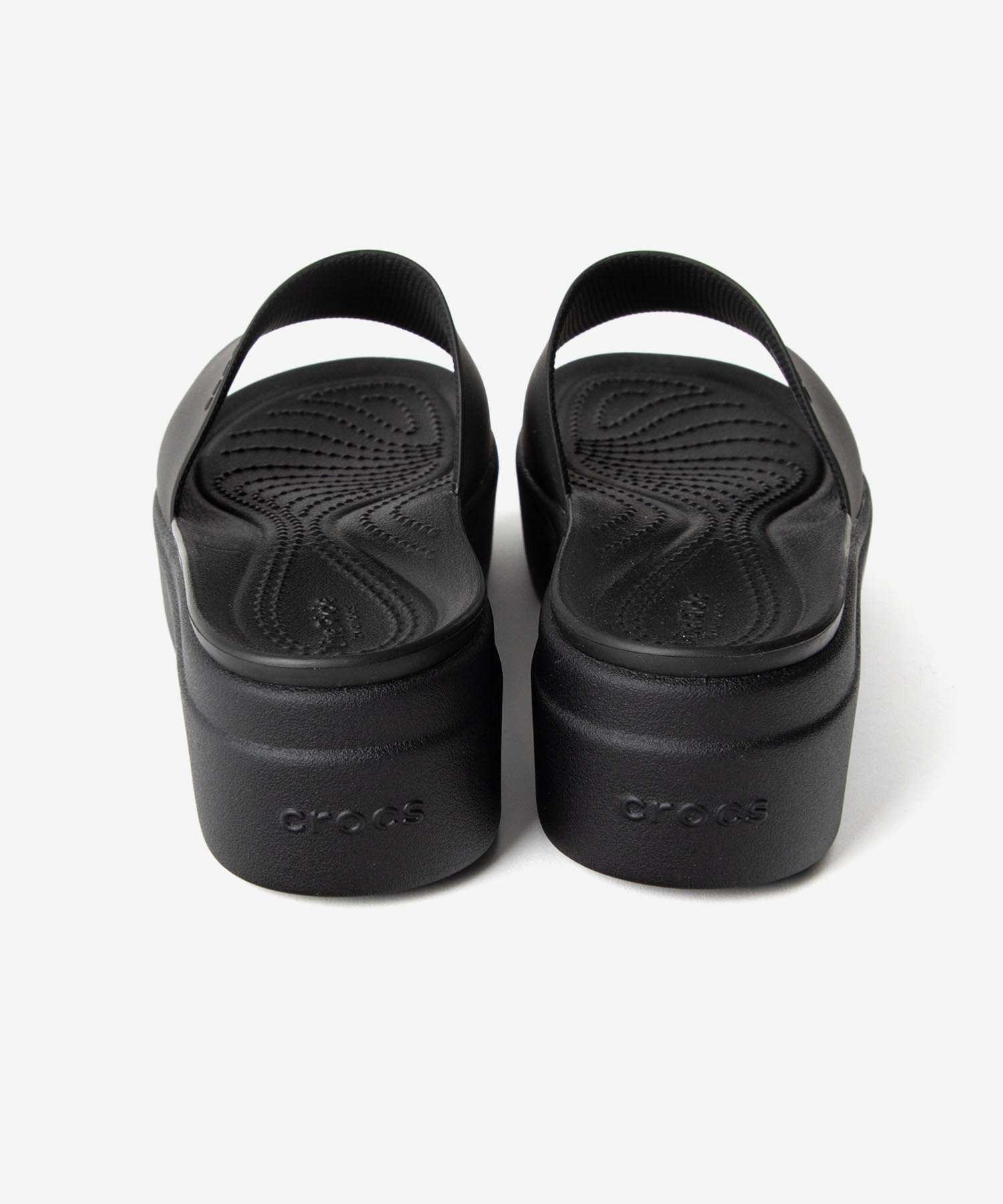 クロックス crocs クロックス crocs Brooklyn Slide W ブルックリン スライド Footwear フットウェア 208728 （ブラック） ブラック