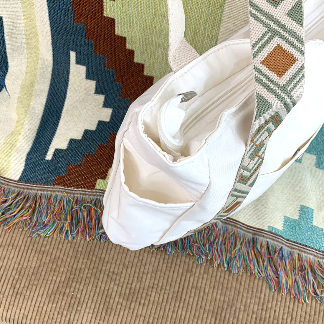 シーアールビー CRB 撥水柄テープトートバッグ