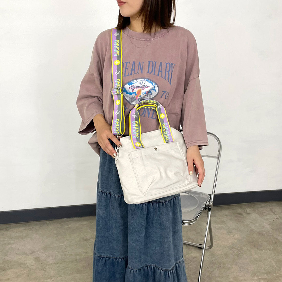 シーアールビー CRB ロゴショルダーキャンバストートバッグ （ベージュ） ベージュ