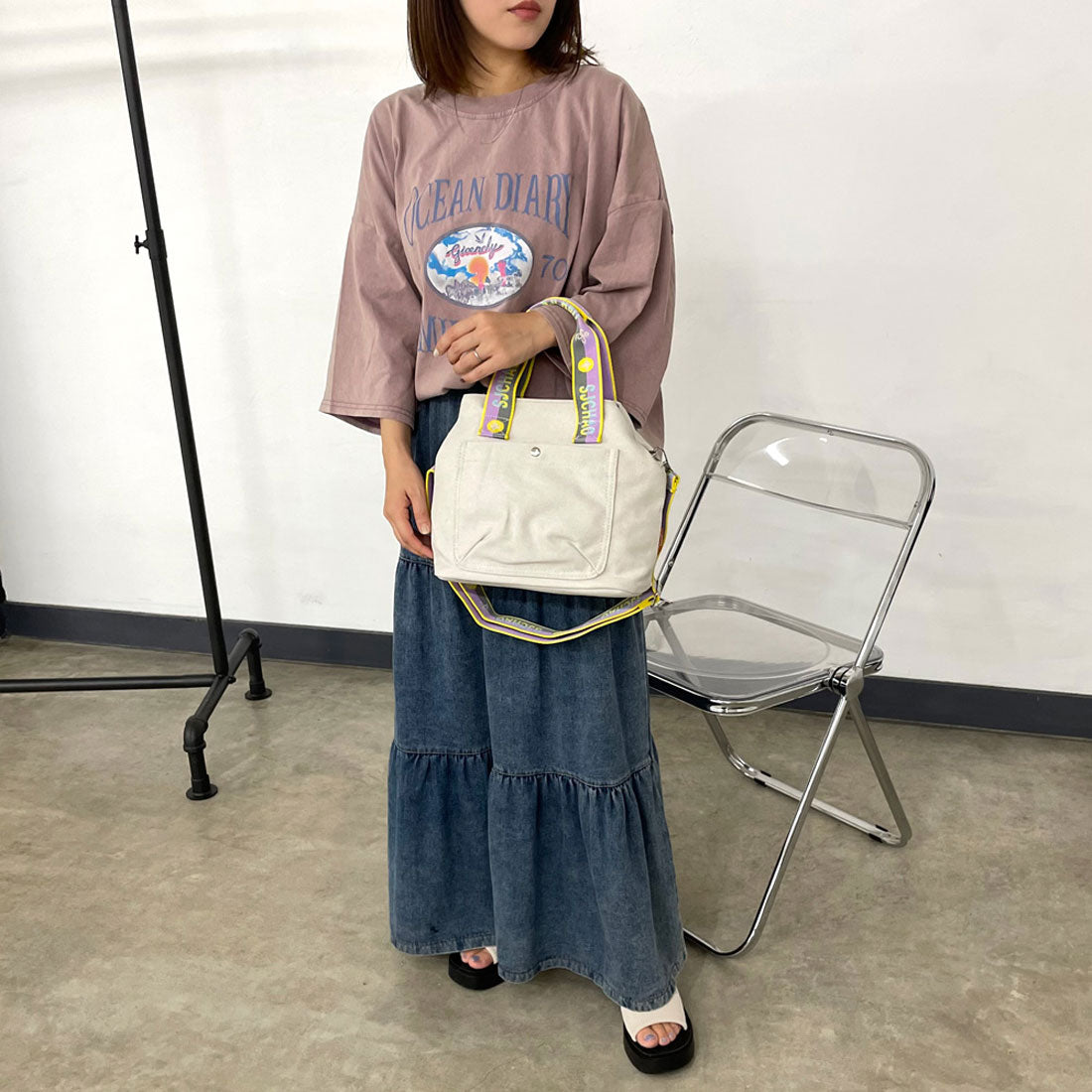 シーアールビー CRB ロゴショルダーキャンバストートバッグ （ベージュ） ベージュ