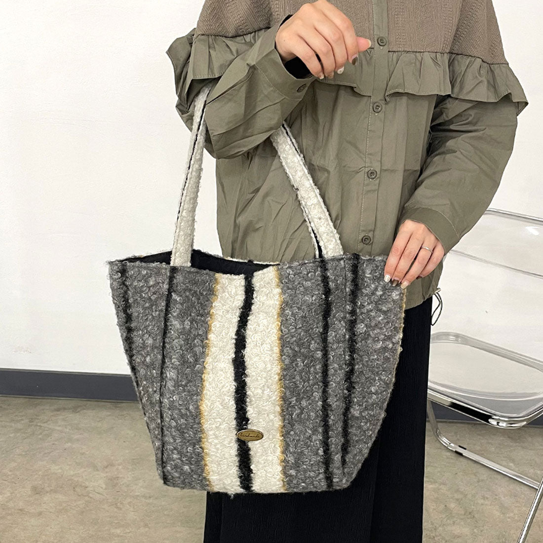 シーアールビー CRB 柄アソートボアトートバッグ （キャメル） キャメル