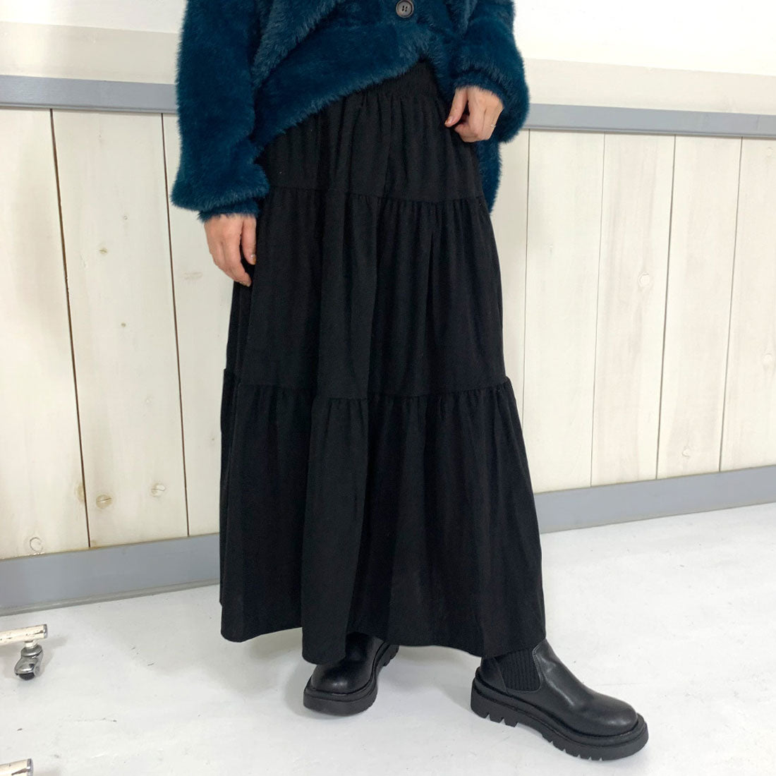 シーアールビー CRB コールティアードスカート