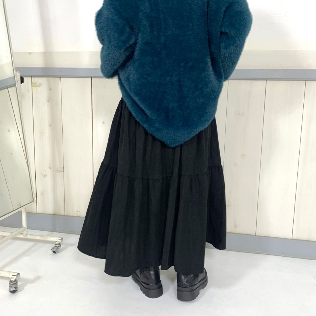 シーアールビー CRB コールティアードスカート