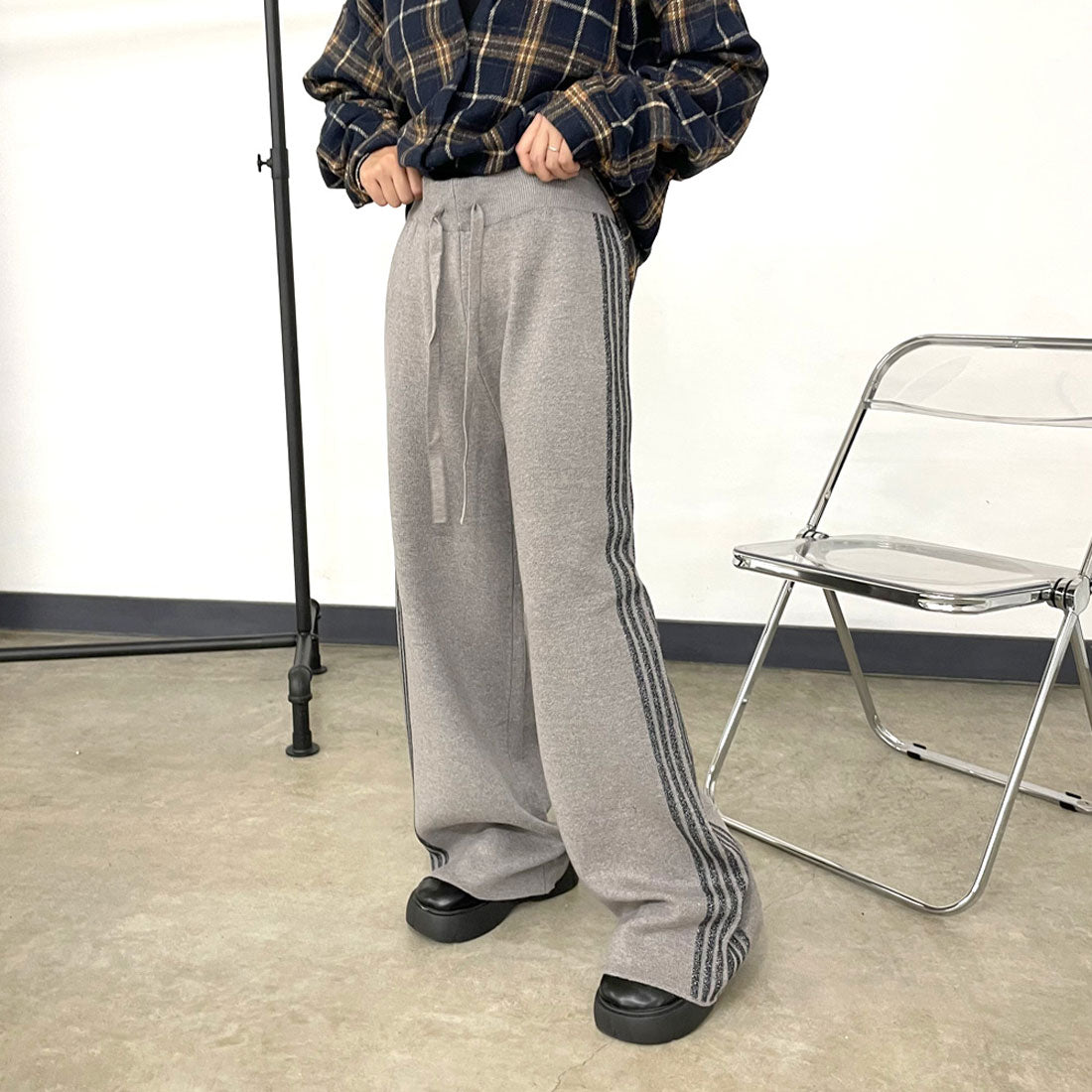 シーアールビー CRB ラインニットワイドパンツ （グレー） グレー