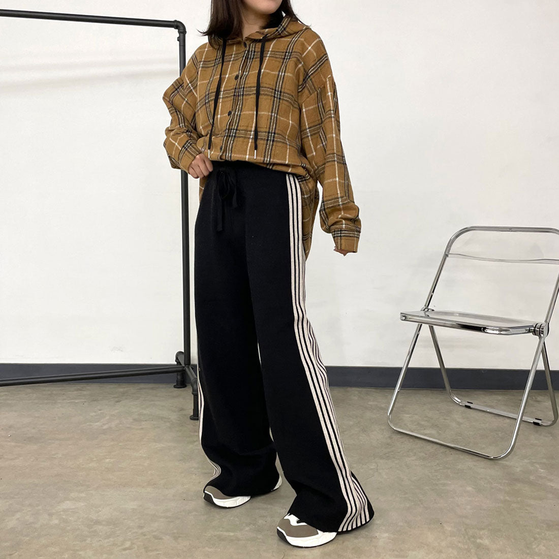 シーアールビー CRB ラインニットワイドパンツ （グレー） グレー