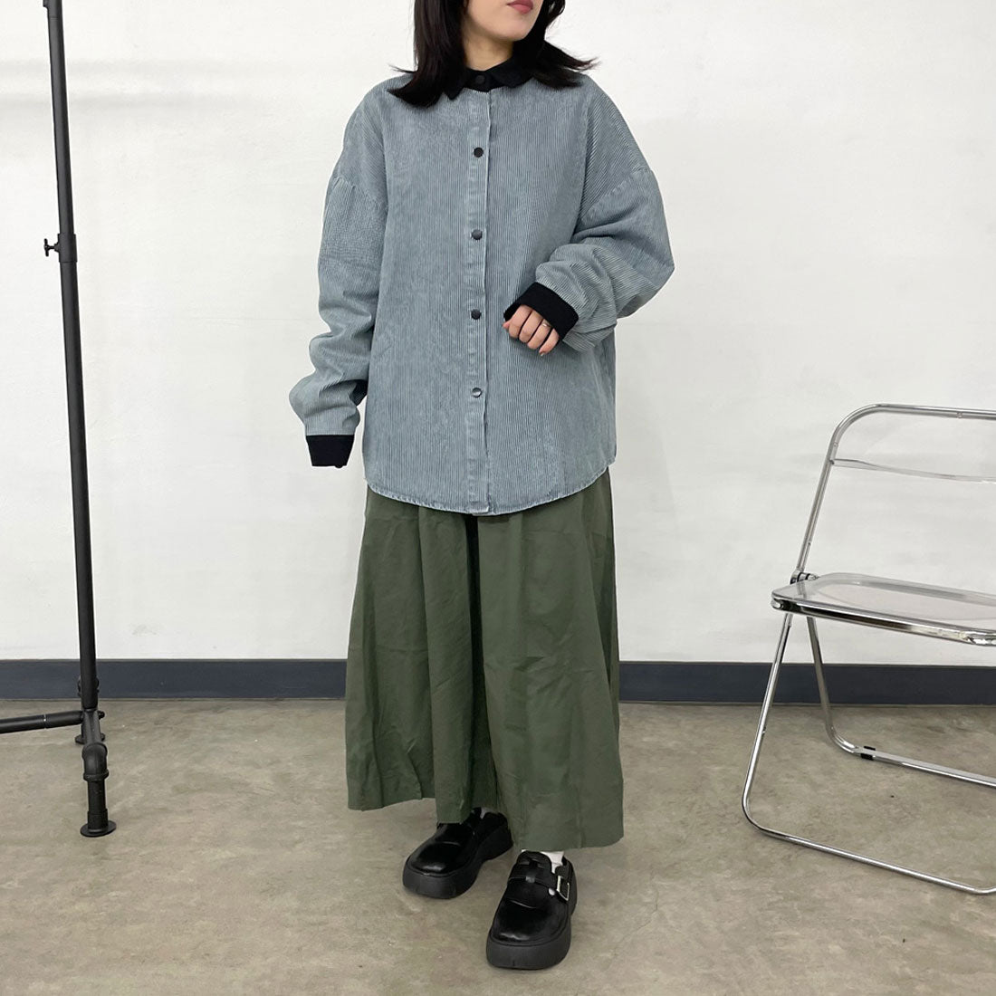 シーアールビー CRB 薄ツイル裾タックコクーンスカート （ベージュ） ベージュ