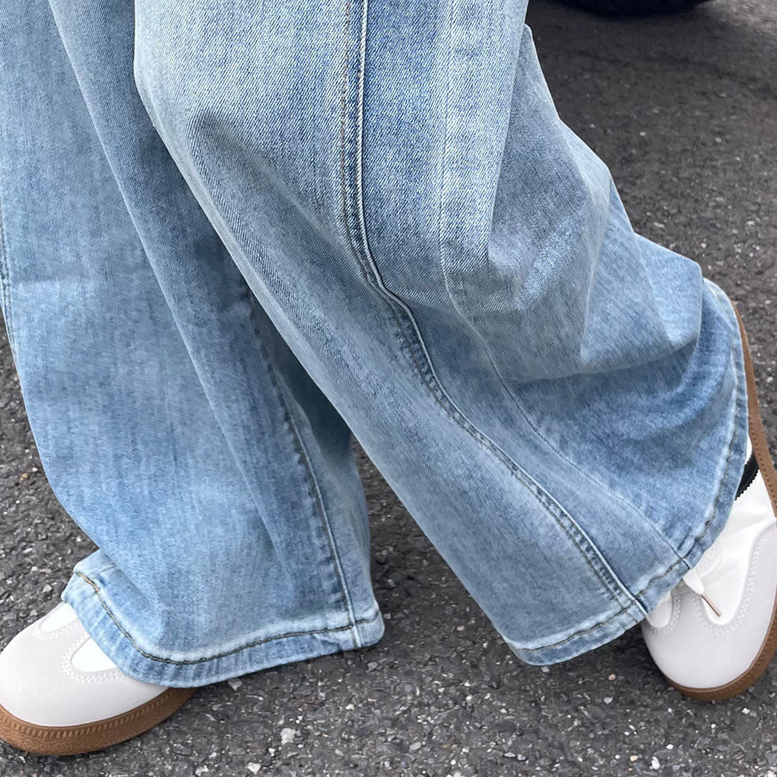 シーアールビー CRB ストレートデニムパンツ （ブルー） ブルー