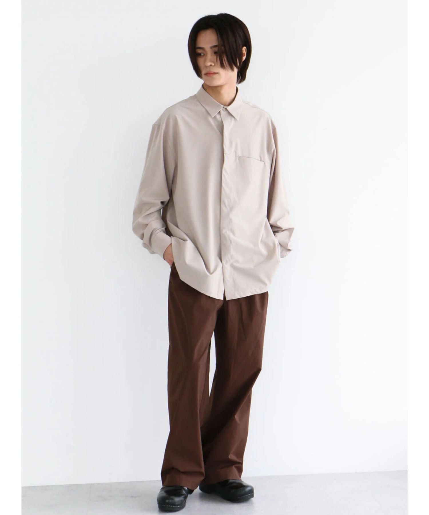 クラフトスタンダードブティック CRAFT STANDARD BOUTIQUE 【機能素材】FLY FRONT SHIRTS （グレーベージュ） グレーベージュ