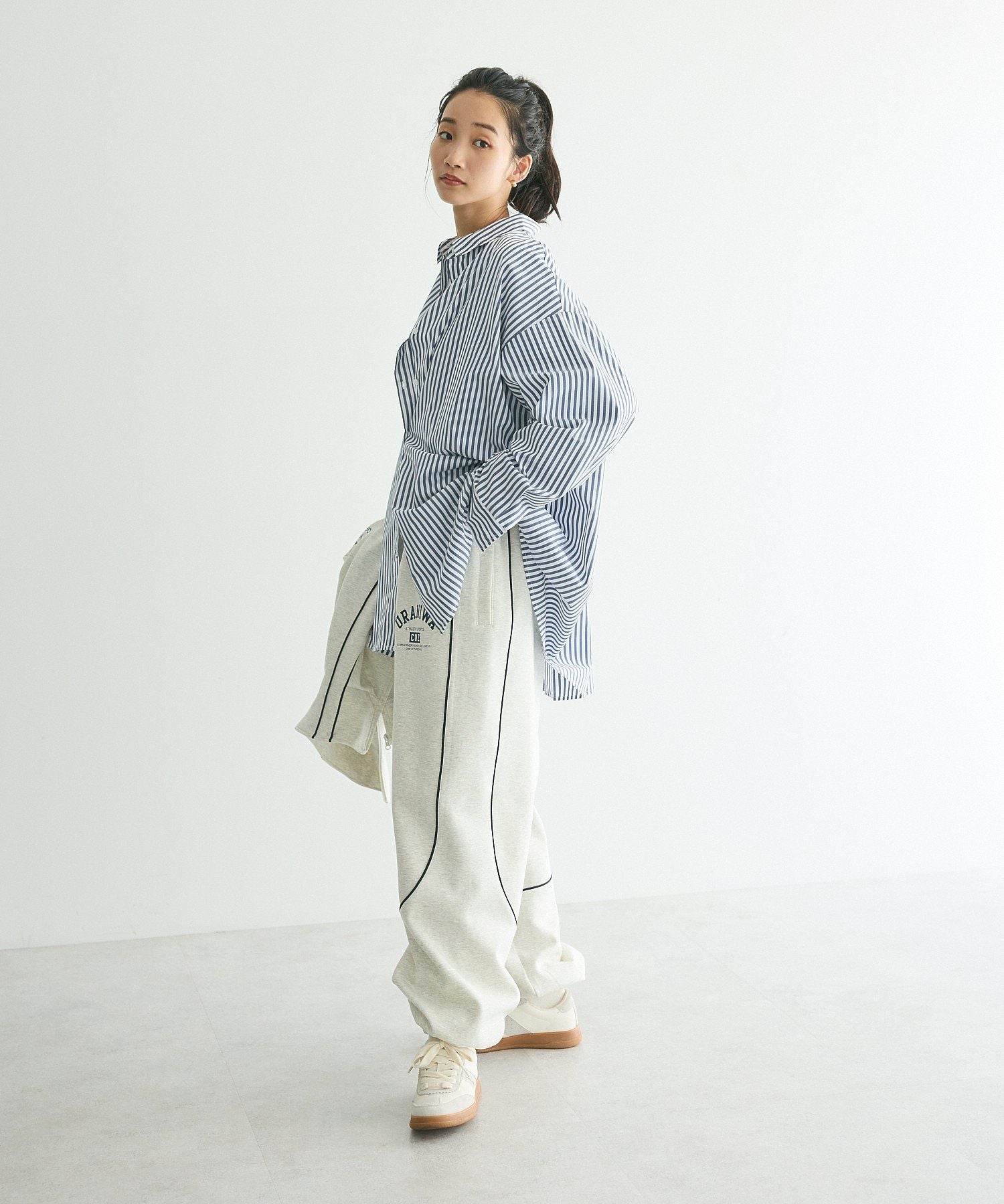 CRAFT STANDARD BOUTIQUE URANIWA TRACK PANTS