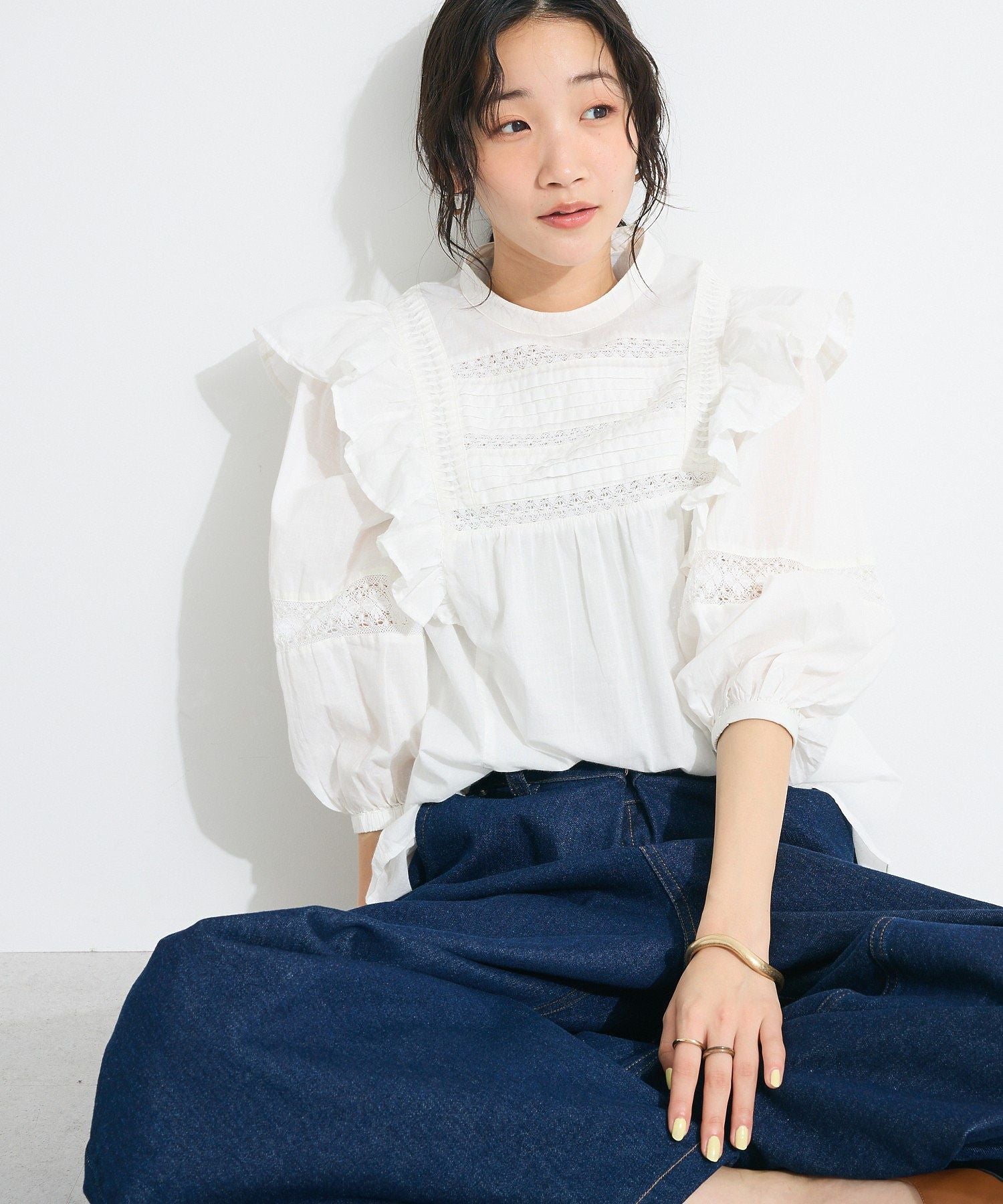 クラフトスタンダードブティック CRAFT STANDARD BOUTIQUE フリル使いマニーレースピンタックブラウス （ホワイト） ホワイト