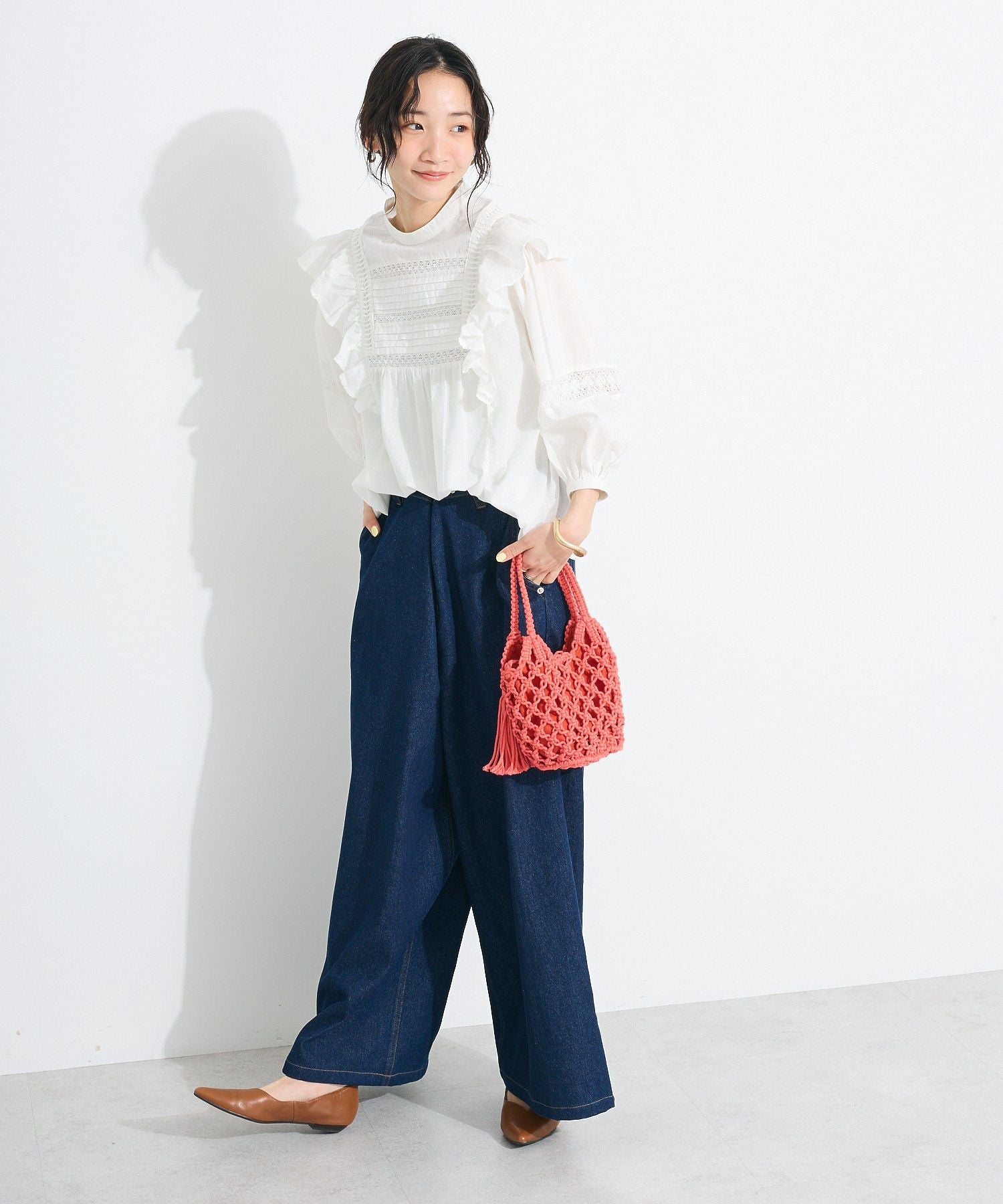 クラフトスタンダードブティック CRAFT STANDARD BOUTIQUE フリル使いマニーレースピンタックブラウス （ホワイト） ホワイト