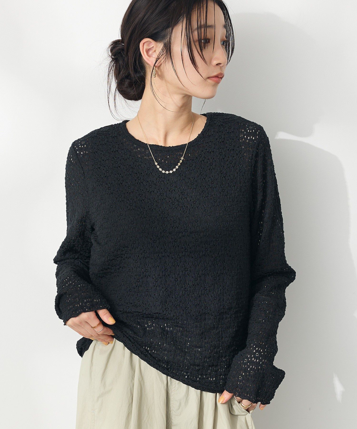 クラフトスタンダードブティック CRAFT STANDARD BOUTIQUE 花柄レースシャーリングプルオーバー （ブラック） ブラック
