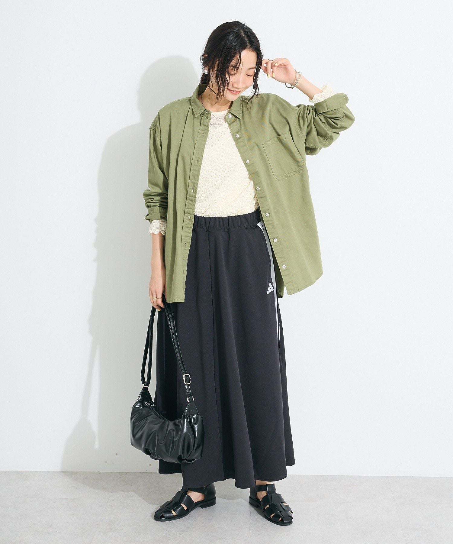 クラフトスタンダードブティック CRAFT STANDARD BOUTIQUE 花柄レースシャーリングプルオーバー （ブラック） ブラック