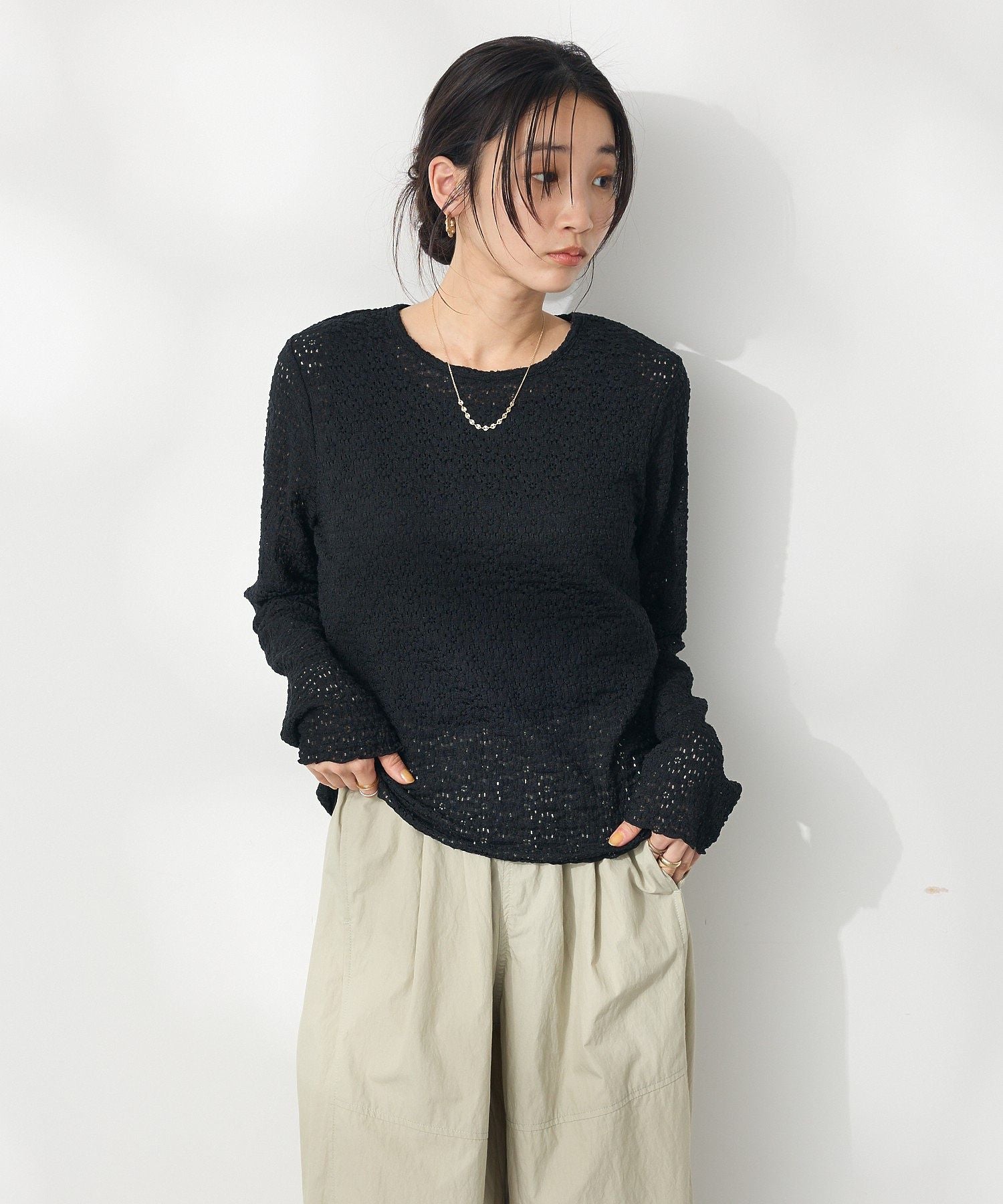 クラフトスタンダードブティック CRAFT STANDARD BOUTIQUE 花柄レースシャーリングプルオーバー （ブラック） ブラック