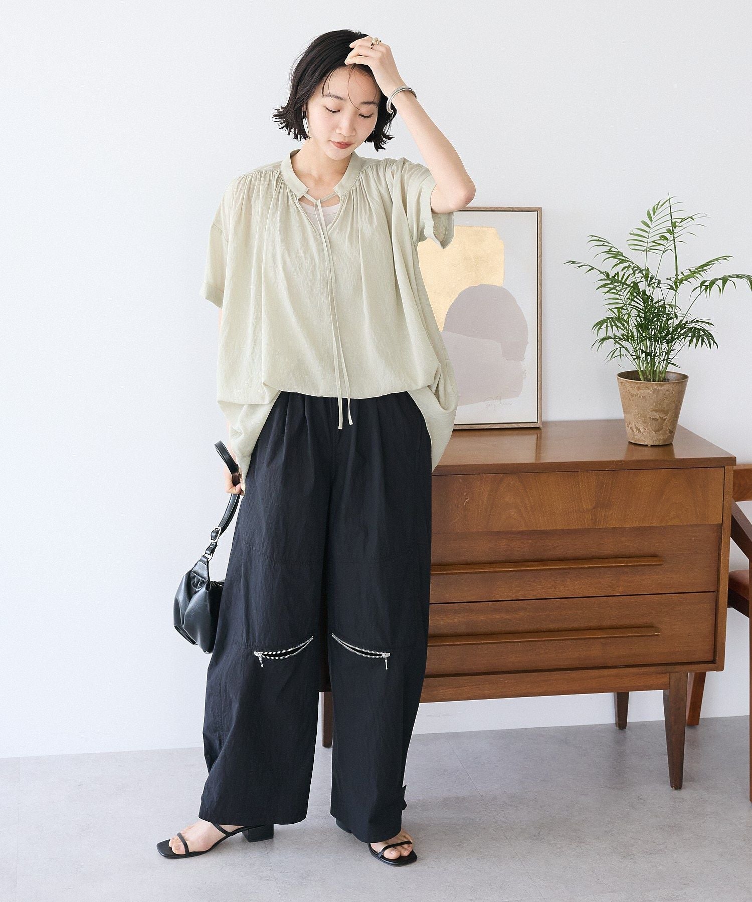 クラフトスタンダードブティック CRAFT STANDARD BOUTIQUE ヴィンテージボイルタイ付ブラウス （ブラック） ブラック